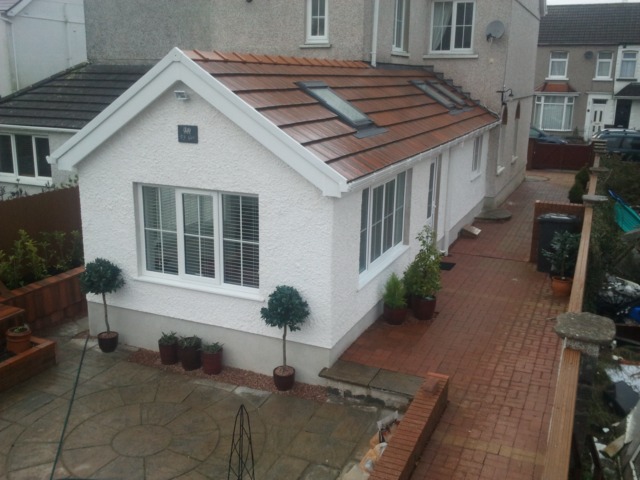 Sun Room - Neath by S and A Builder Brothers - Building contractors in Swansea, Neath, Port Talbot, Porthcawl, and Bridgend